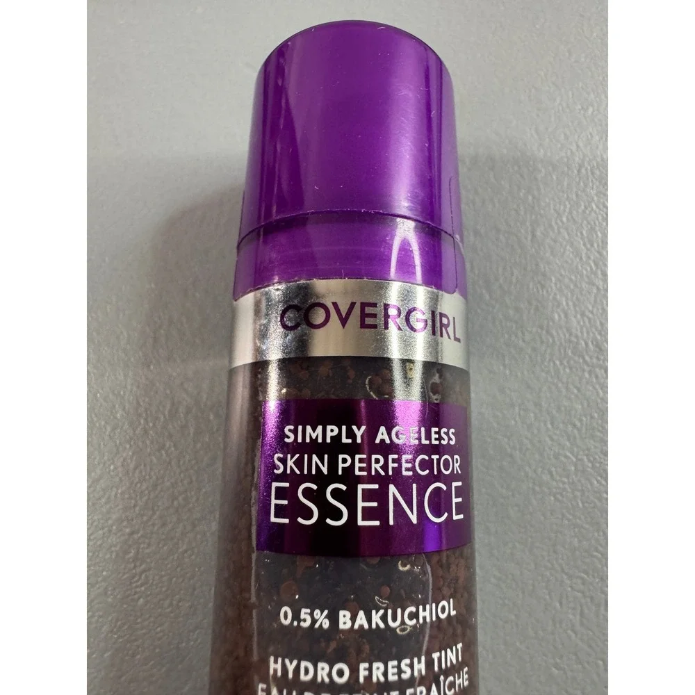 Covergirl Skin Perfector Essence Women 1oz 80 Deep Excellent Simply Ageless Tint